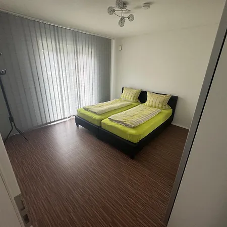 Orchideenweg 2a, 24558 , 200 Quadratmeter Haus Mit Garten Und Garage Nyaraló