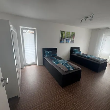 Дом отдыха Orchideenweg 2a, 24558 , 200 Quadratmeter Haus Mit Garten Und Garage