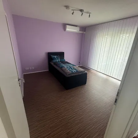 Orchideenweg 2a, 24558 , 200 Quadratmeter Haus Mit Garten Und Garage Дом отдыха