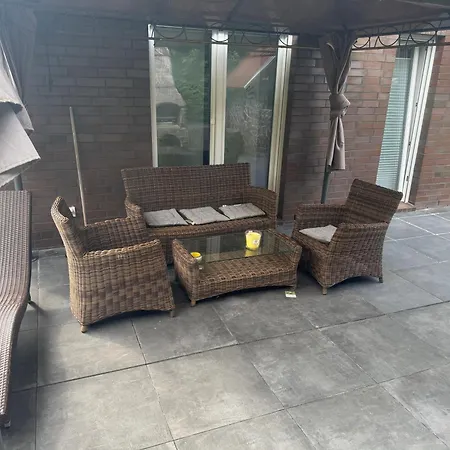 Orchideenweg 2a, 24558 , 200 Quadratmeter Haus Mit Garten Und Garage 別荘 ヘンシュテット・ウルツブルク