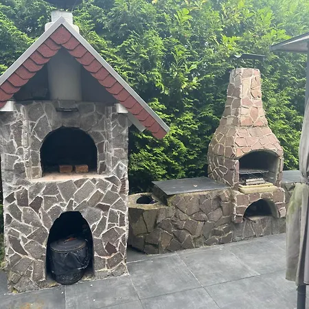 Orchideenweg 2a, 24558 , 200 Quadratmeter Haus Mit Garten Und Garage