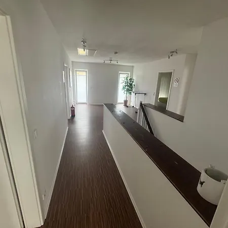 Orchideenweg 2a, 24558 , 200 Quadratmeter Haus Mit Garten Und Garage Дом отдыха