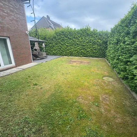 Orchideenweg 2a, 24558 , 200 Quadratmeter Haus Mit Garten Und Garage 別荘 *