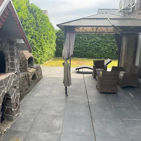 Orchideenweg 2a, 24558 , 200 Quadratmeter Haus Mit Garten Und Garage